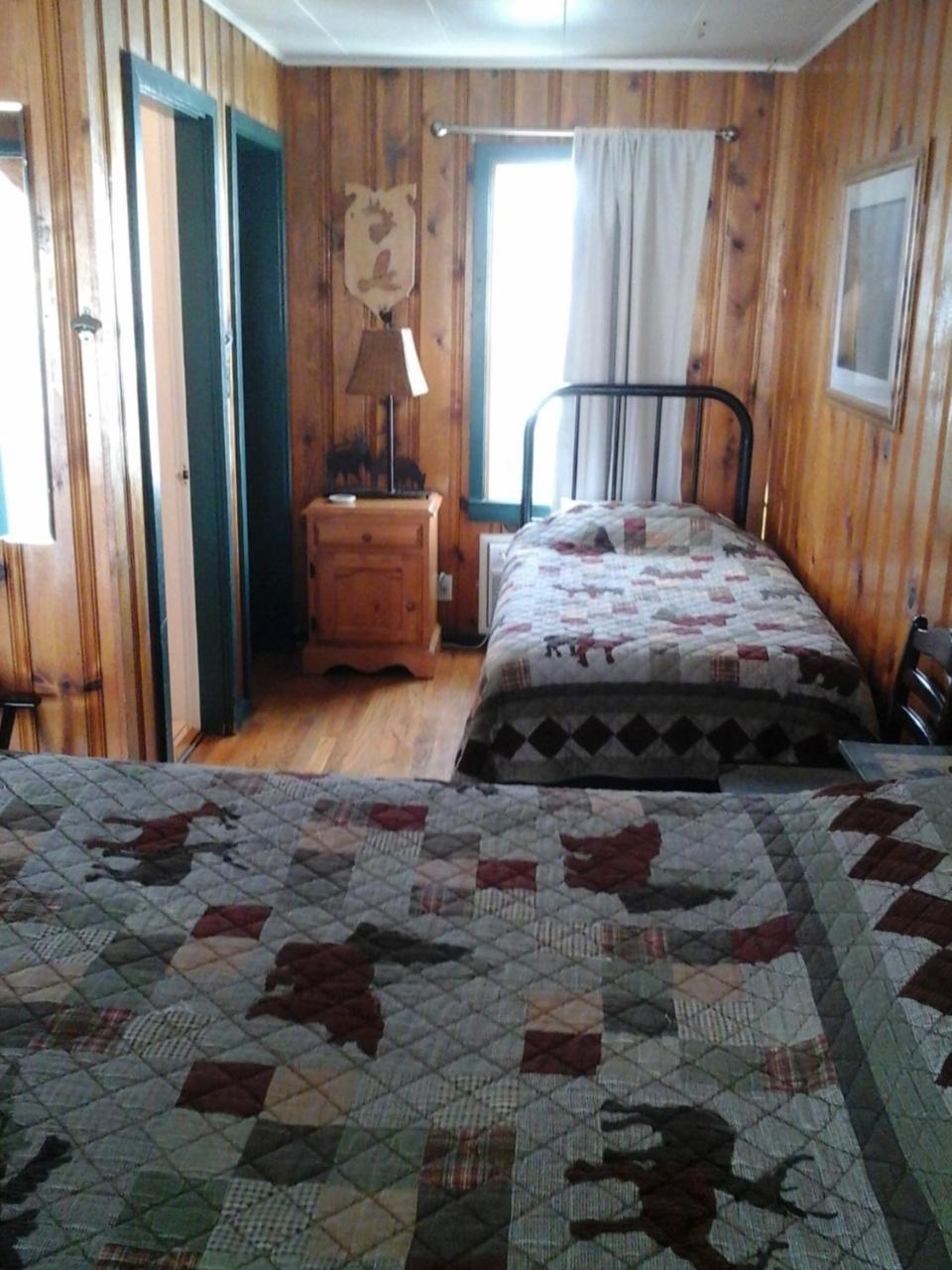 River Bend Motel Llc Spray Екстер'єр фото