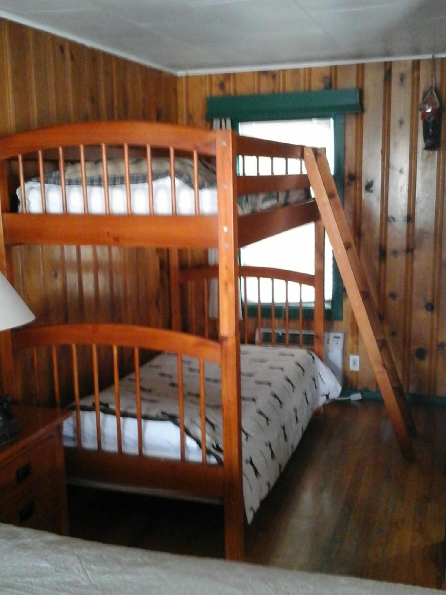 River Bend Motel Llc Spray Екстер'єр фото
